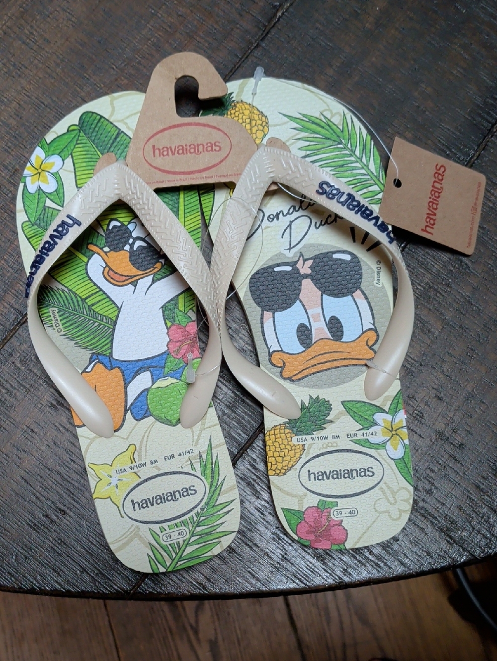 Disney Donald Duck Havainas, Brand New With Tags! RARE!!